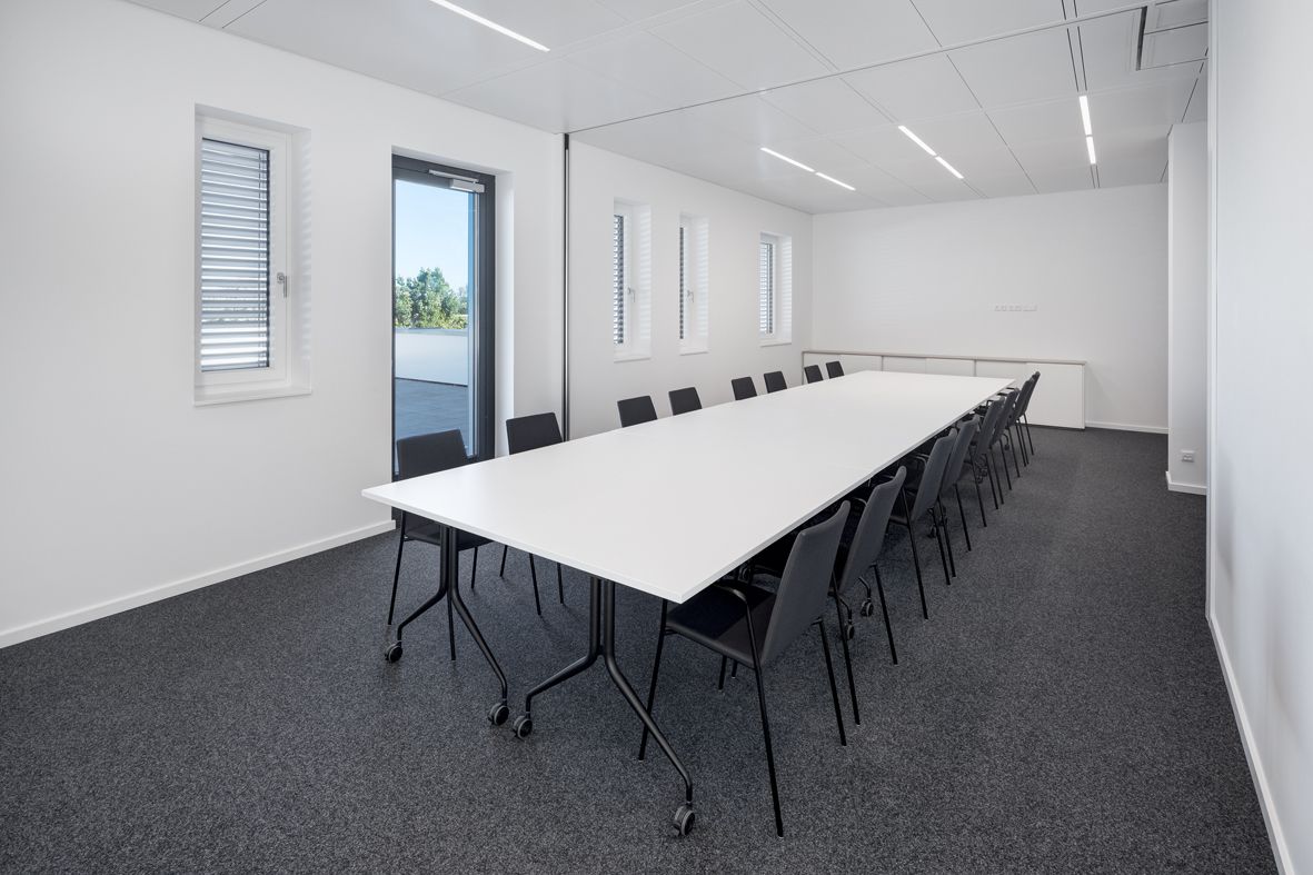 Einblick Bürofläche 10